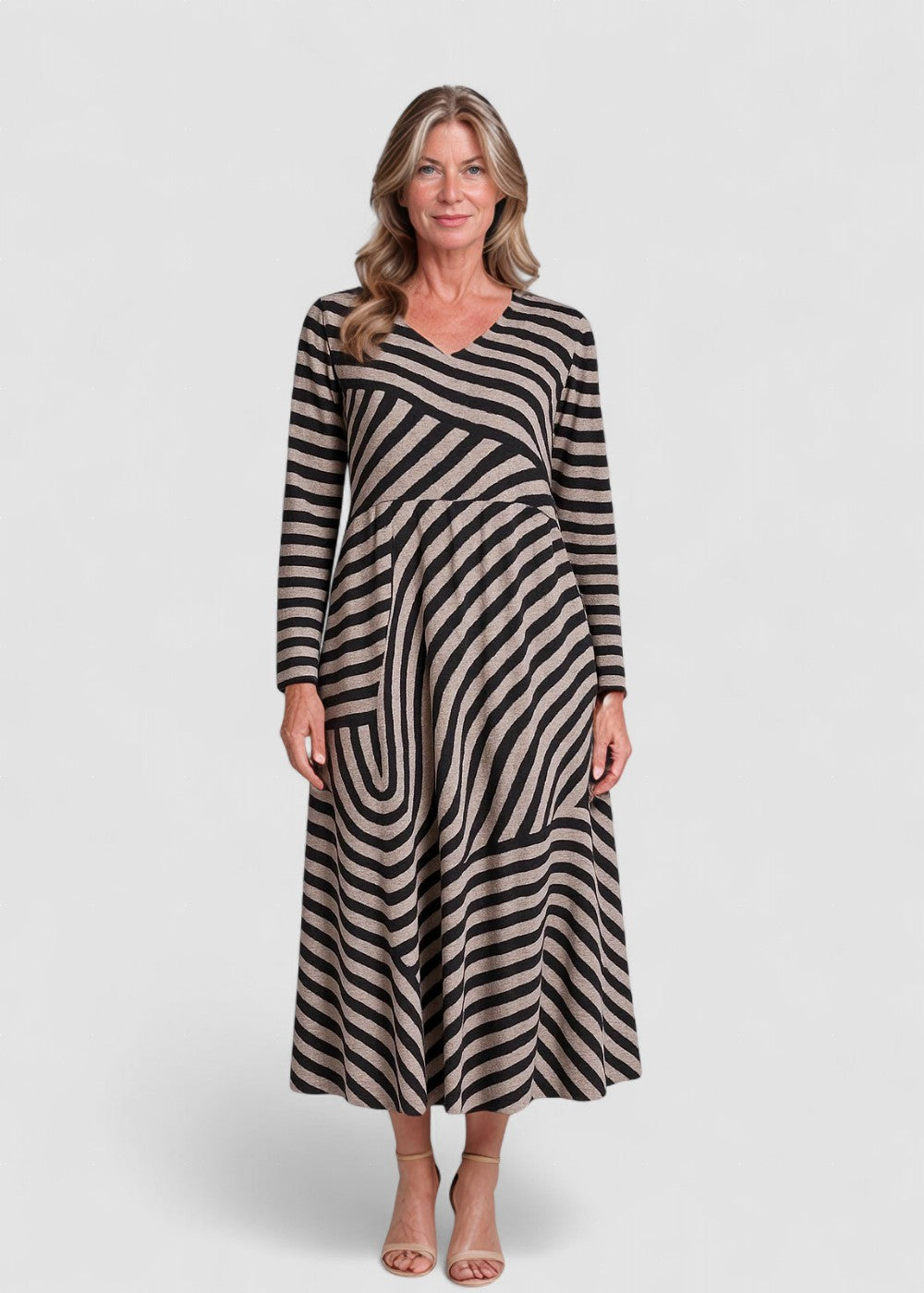Belinda – Rochie Maxi cu Dungi și Decolteu în Formă de V