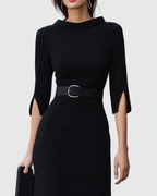 Aurora – Rochie Midi Neagră cu Curea și Tiv Asimetric