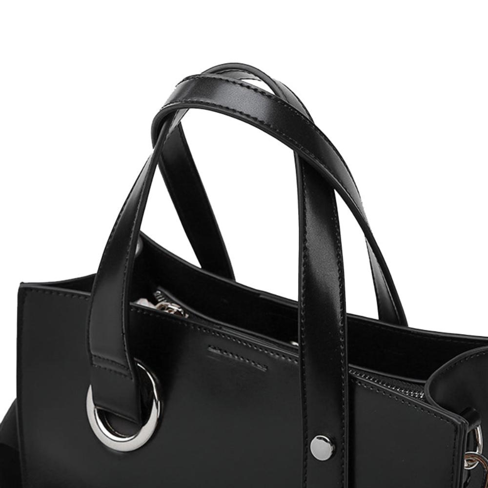 Lidia — Elegant minimalist