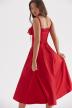 Vivienne – Rochie Midi cu Corset Romantic