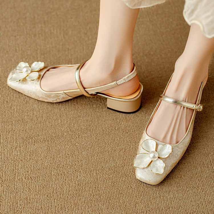 Matilda – Pantofi eleganți pentru femei, cu detaliu floral